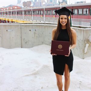 Meet your Posher, Jasmine